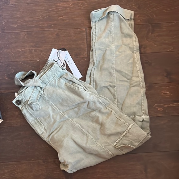 Nicole miller Womens cargo Style Pants Sz L New Sage Green Linen Blend - Picture 2 of 3